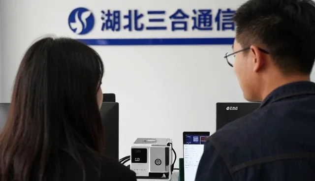 软件研发驱动企业转型:技术升级与业务重构路径